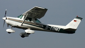 Photo of D-EOMT - Cessna 152 II operated by Princessair