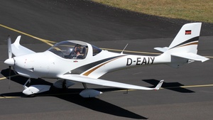 Photo of D-EAIY - Aquila A210 operated by Private