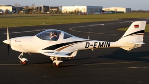 Photo of D-EMIN - Aquila A211 operated by KAirS