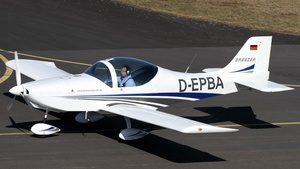 Photo of D-EPBA - Breezer B600 operated by Private