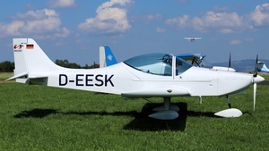 Photo of D-EESK - Breezer B600 operated by Private