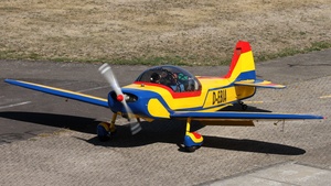 Photo of D-EBIA - Binder CP-301S Smaragd [Piel CP-30] operated by Private