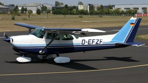 Photo of D-EFZF - Cessna 172N Skyhawk operated by Private