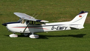 Photo of D-EMFY - Reims-Cessna F172N Skyhawk operated by Private