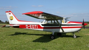Photo of D-EOTI - Reims-Cessna F172N Skyhawk II operated by Private