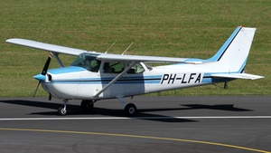 Photo of PH-LFA - Cessna 172P Skyhawk II operated by Private