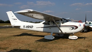Photo of F-HPAP - Cessna 182S Skylane operated by Private
