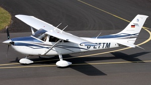 Photo of D-ETTM - Cessna 182T Skylane operated by Private