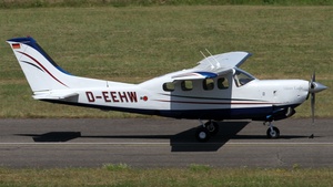 Photo of D-EEHW - Cessna P210N Silver Eagle operated by Private