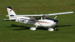 Photo of D-EMFY - Reims-Cessna F172N Skyhawk operated by Private