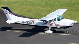 Photo of D-ENVF - Cessna 182Q Skylane operated by Private
