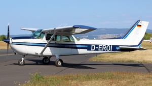 Photo of D-EROI - Cessna 172P Skyhawk II operated by Private