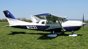 Photo of N1221 - Cessna T206H Turbo Stationair HD operated by Private