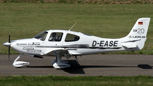 Photo of D-EASE - Cirrus SR20 G3 operated by Schwertfeger Flugzeugcharter