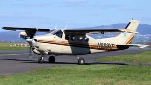 Photo of N888XP - Cessna P210N Pressurized Centurion II operated by Private