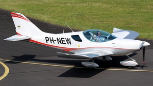 Photo of PH-NEW - Czech Sport Aircraft SportCruiser operated by Private