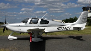 Photo of N214CT - Cirrus SR22 G3 GTS operated by Private