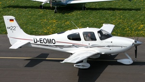 Photo of D-EOMO - Cirrus SR22 G3 GTS operated by Private