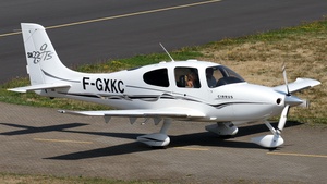 Photo of F-GXKC - Cirrus SR22 G2 GTS operated by Private
