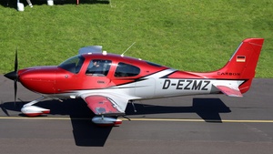 Photo of D-EZMZ - Cirrus SR22T G6 GTS operated by Private