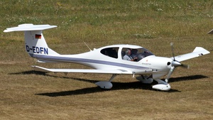 Photo of D-EDFN - Diamond DA40 Diamond Star TDI operated by Sportfluggruppe Immelmann