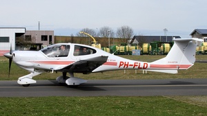 Photo of PH-FLD - Diamond DA40 Diamond Star TDI operated by Stichting Diamond Flyers