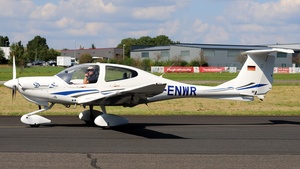 D-ENWR - Diamond DA40 Diamond Star