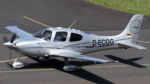 Photo of D-ECGG - Cirrus SR22 G3 GTS operated by Private