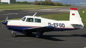 Photo of D-EFGD - Mooney M20C Mark 21 operated by Private
