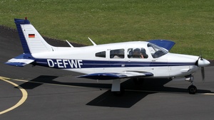 D-EFWF - Piper PA-28R-200 Cherokee Arrow II
