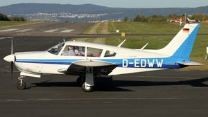 Photo of D-EDWW - Piper PA-28R-200 Cherokee Arrow II operated by Private