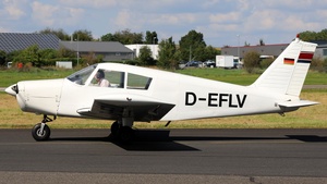 Photo of D-EFLV - Piper PA-28-140 Cherokee D operated by Private