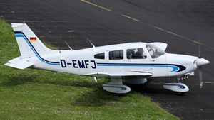 Photo of D-EMFJ - Piper PA-28-236 Dakota operated by Private