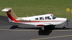 Photo of D-EFLS - Piper PA-28RT-201T Turbo Arrow IV operated by Private