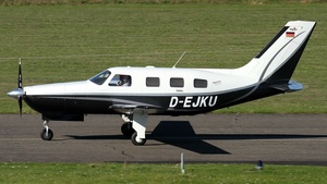 Photo of D-EJKU - Piper PA-46-350P Malibu Mirage operated by Private