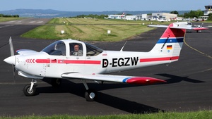Photo of D-EGZW - Piper PA-38-112 Tomahawk II operated by Private