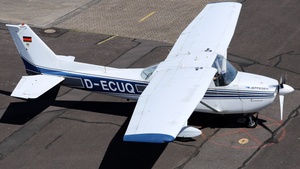 Photo of D-ECUQ - Reims-Cessna F172M Skyhawk operated by Motorfluggruppe Dinslaken Schwarze-Heide