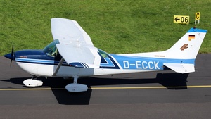 Photo of D-ECCK - Reims-Cessna FR172K Hawk XP II operated by Private