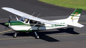 Photo of D-EAOG - Reims-Cessna FR172J Reims Rocket operated by Private