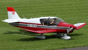 Photo of OE-DKA - Robin DR400/140B Dauphin 4 operated by Philips Fluggruppe Aachen