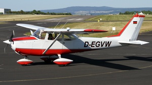 Photo of D-EGVW - Reims-Cessna F172G Skyhawk operated by Private