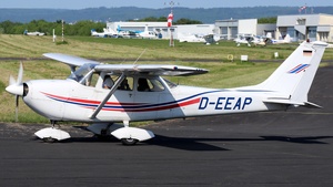 Photo of D-EEAP - Reims-Cessna FR172F Reims Rocket operated by Private
