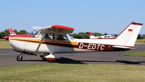 Photo of D-EDTC - Reims-Cessna F172M Skyhawk operated by Private