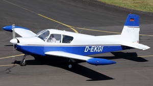 Photo of D-EKGI - SIAI-Marchetti S.205-18R operated by Private