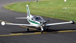 Photo of D-EQMM - SIAI-Marchetti SF.260D operated by Private