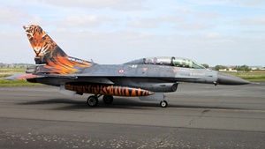 Photo of 93-0696 - General Dynamics F-16D Fighting Falcon operated by Turkish Air Force
