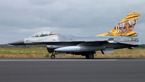 Photo of FA-106 - General Dynamics F-16AM Fighting Falcon operated by Belgian Air Force