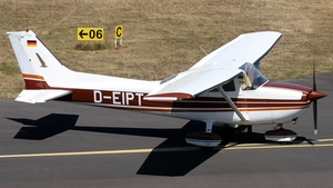 Photo of D-EIPT - Reims-Cessna F172N Skyhawk II operated by Flugsportverein Speyer