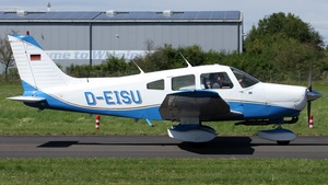 Photo of D-EISU - Piper PA-28-161 Warrior II operated by Private