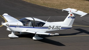 Latest photo at EDRK - Koblenz-Winningen